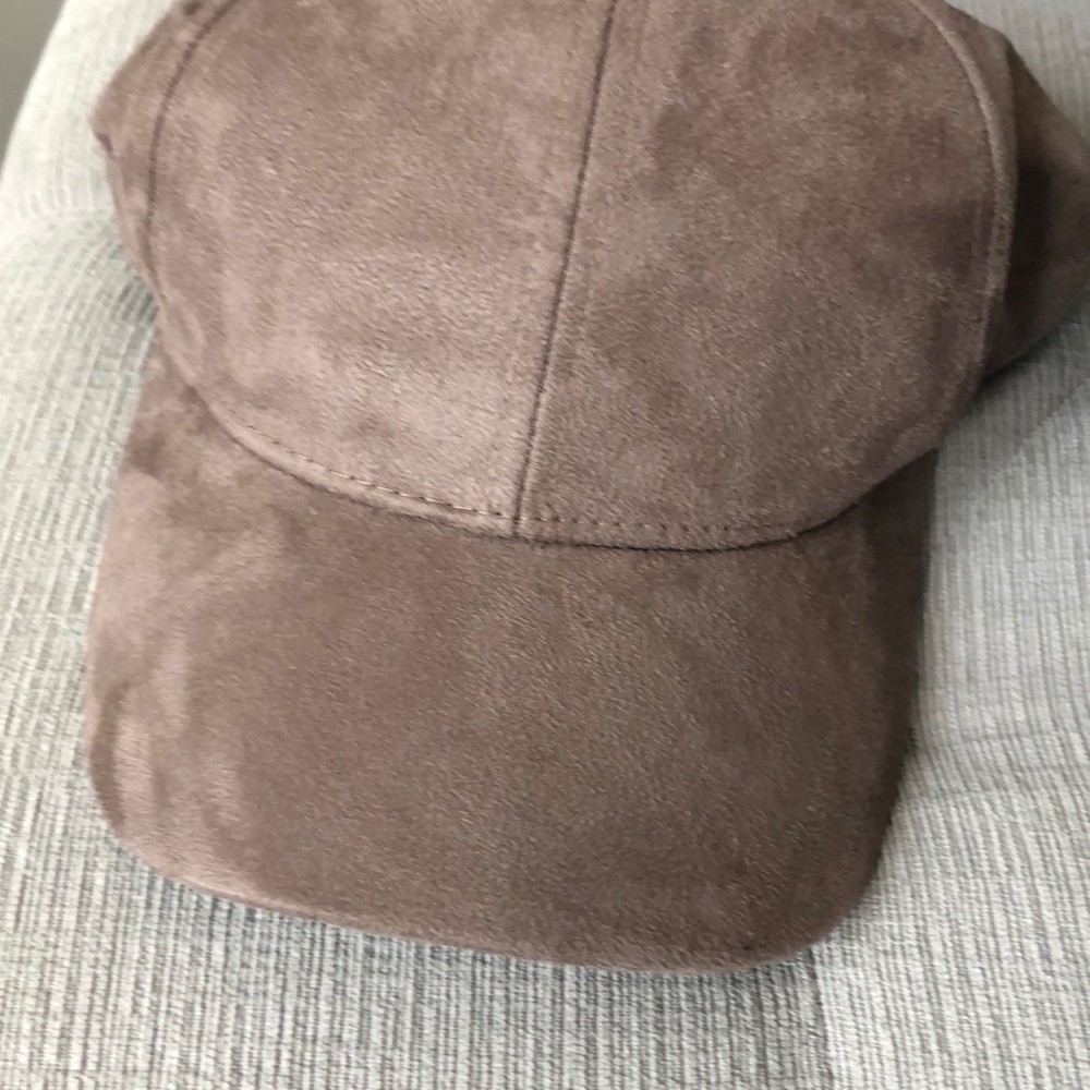 Suede hat